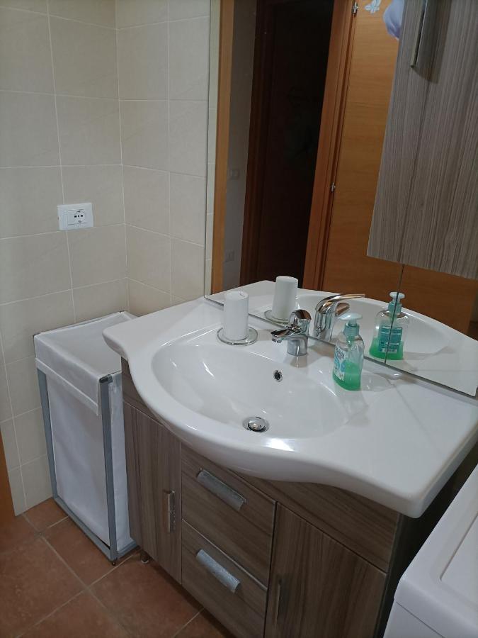 Casa Oasi Apartment Villa Cameroni Bagian luar foto